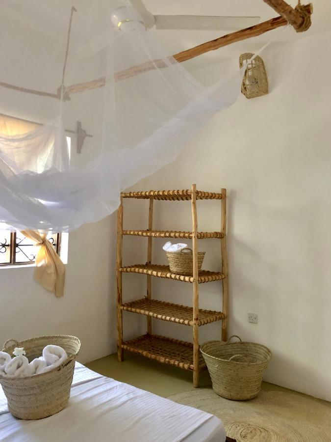 Mlango Paje House Bed & Breakfast Exterior photo